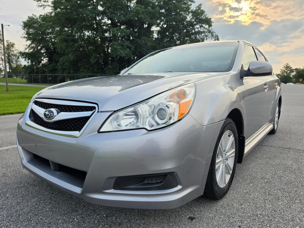 2011 SUBARU Legacy