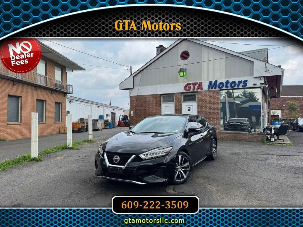 2019 NISSAN Maxima