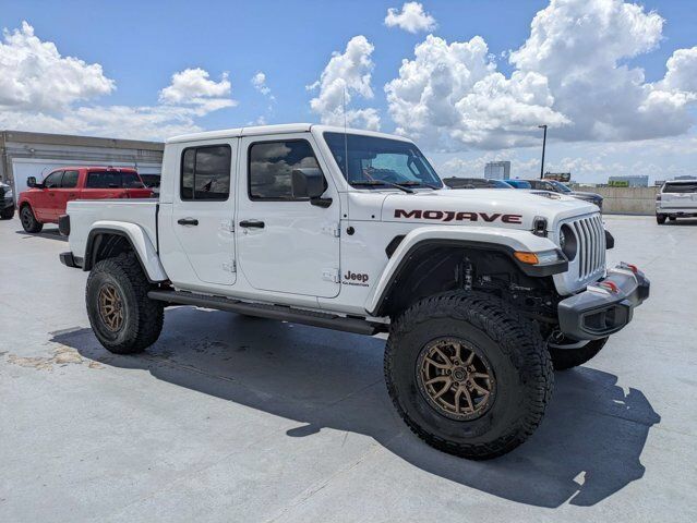 2022 JEEP Gladiator