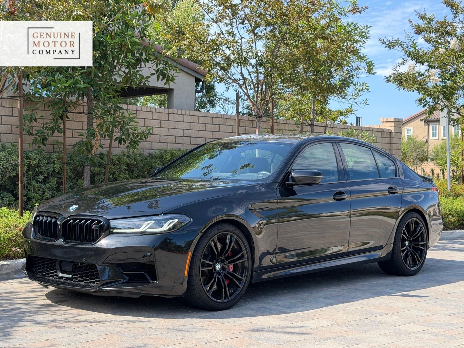 2023 BMW M5