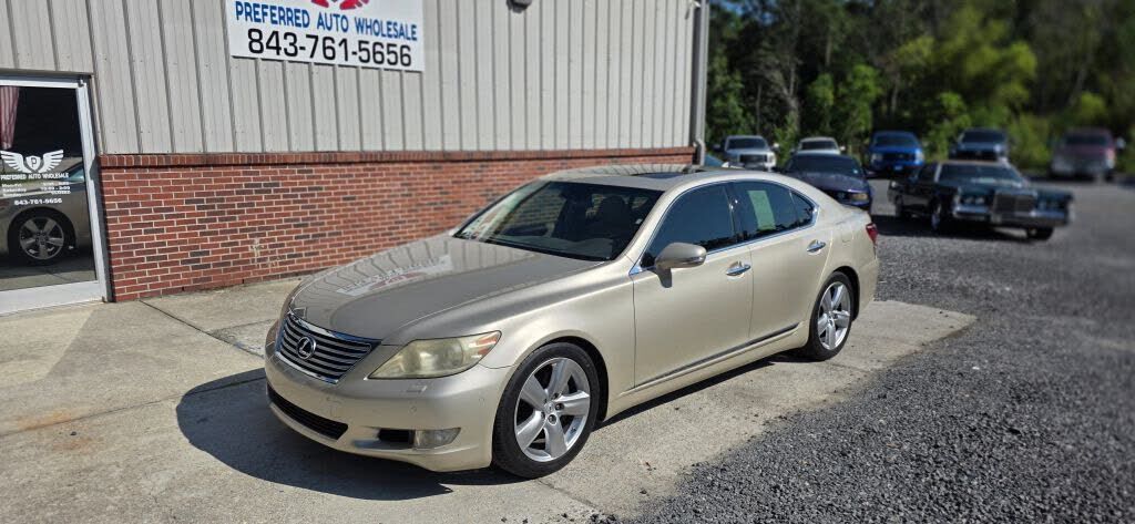 2011 LEXUS LS