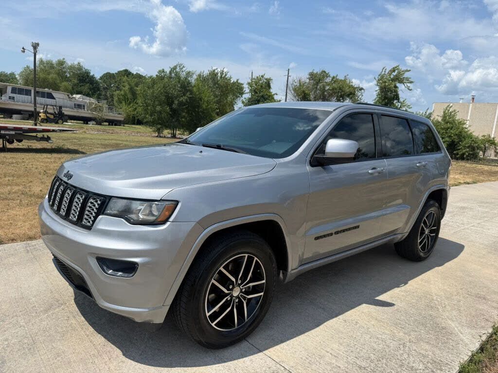 2017 JEEP Grand Cherokee