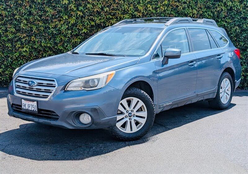 2015 SUBARU Outback