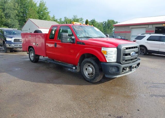 2011 FORD F-350