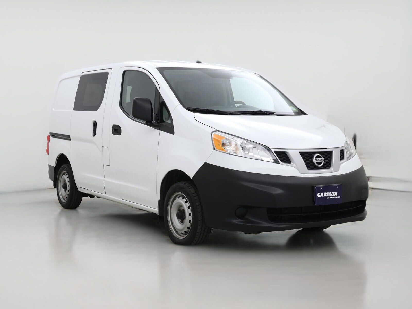 2015 NISSAN NV200
