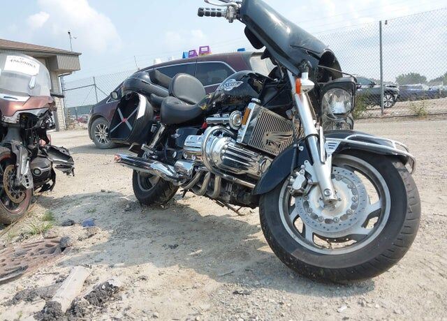1998 HONDA GL1500C