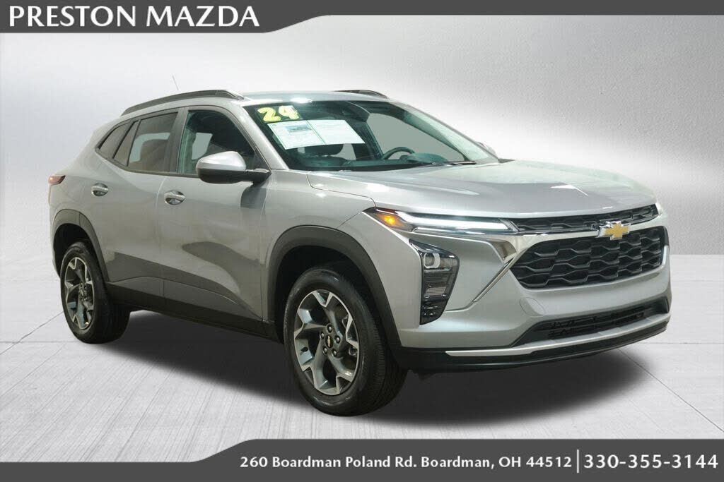 2024 CHEVROLET Trax