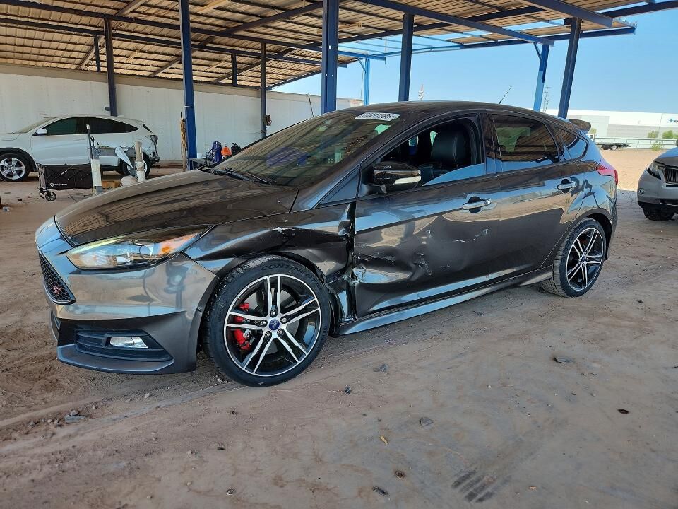 2016 FORD Focus