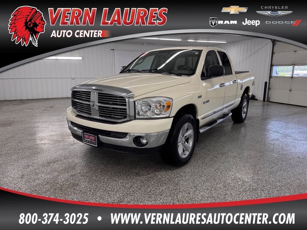 2008 DODGE Ram