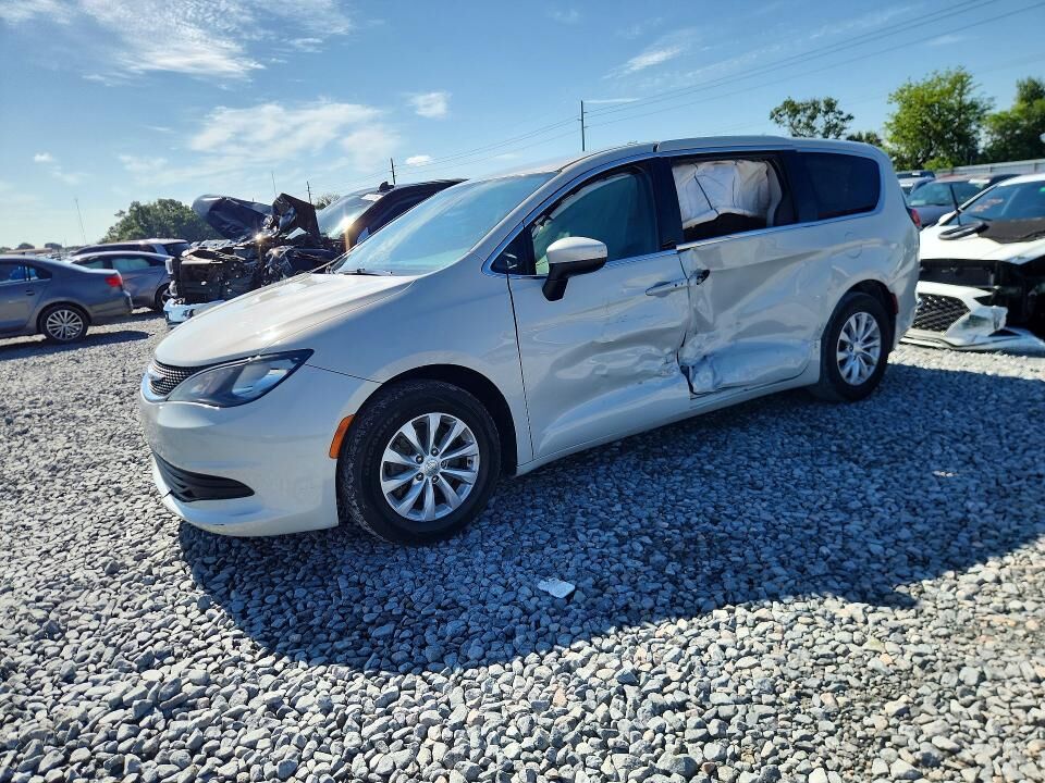 2017 CHRYSLER Pacifica