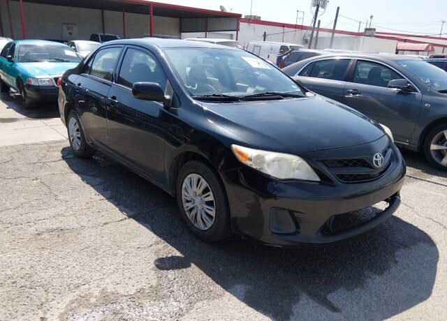 2011 TOYOTA Corolla