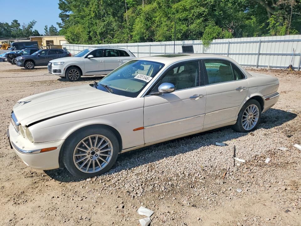 2007 JAGUAR XJ