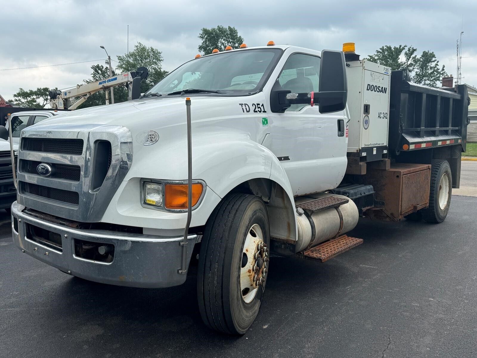 2015 FORD F-750