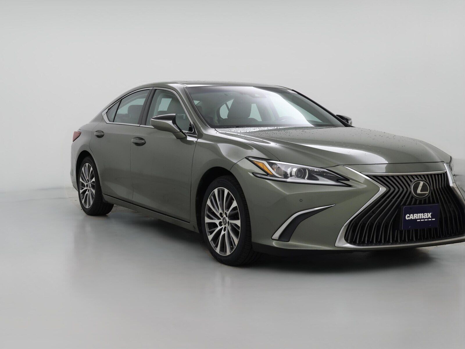 2019 LEXUS ES