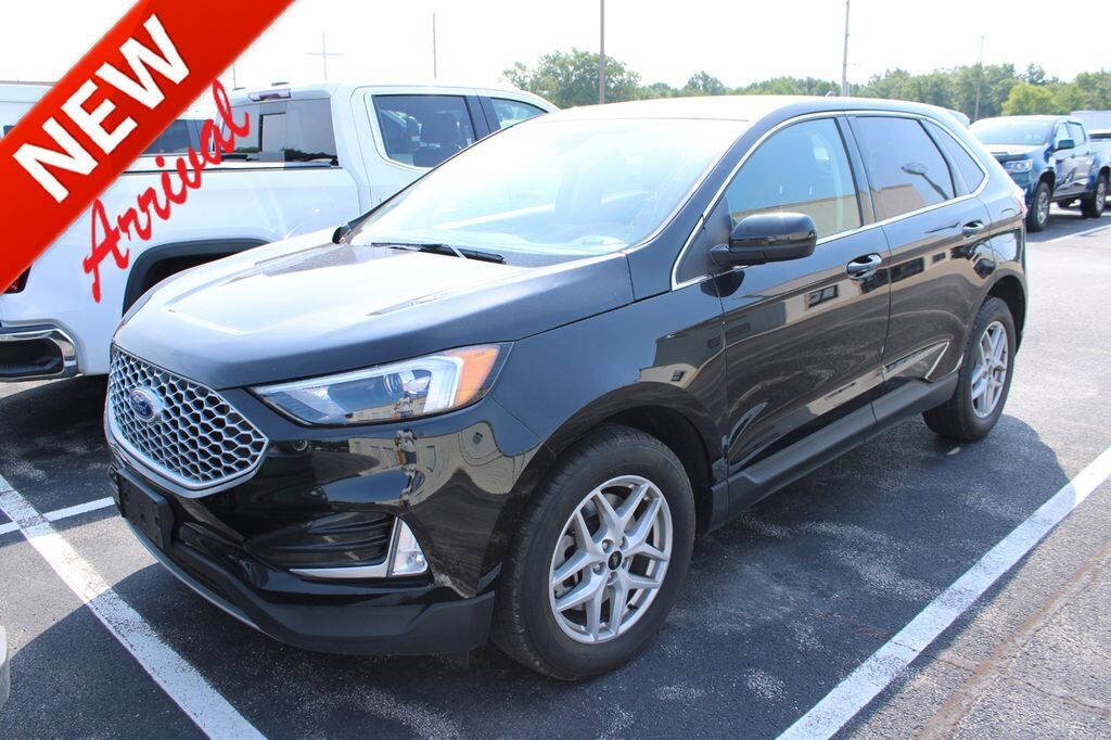 2024 FORD Edge
