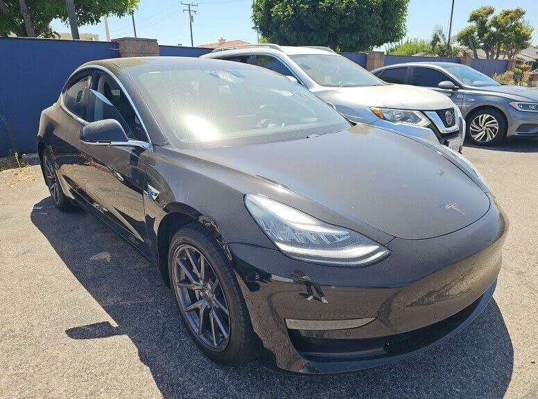 2019 TESLA Model 3