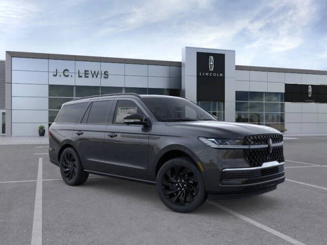 2026 LINCOLN Navigator