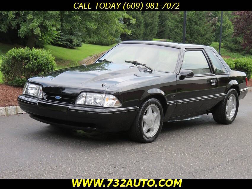 1987 FORD Mustang