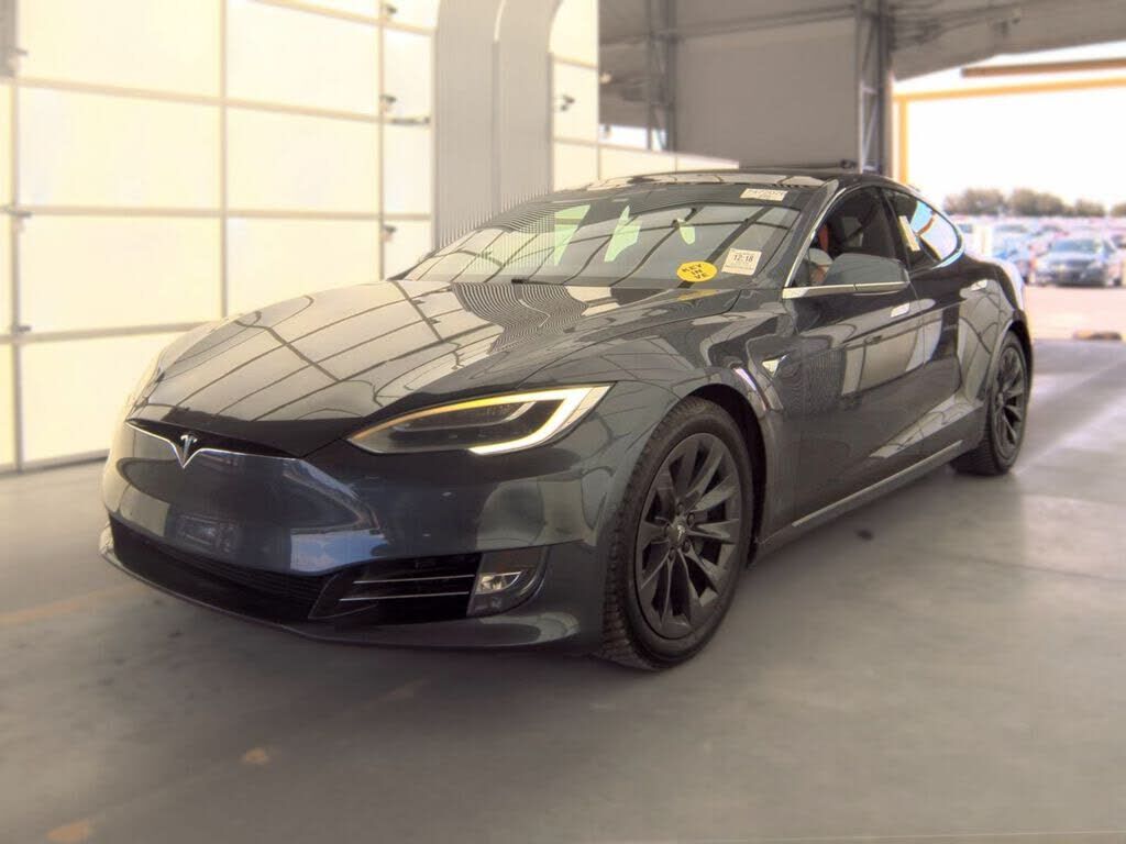 2018 TESLA Model S