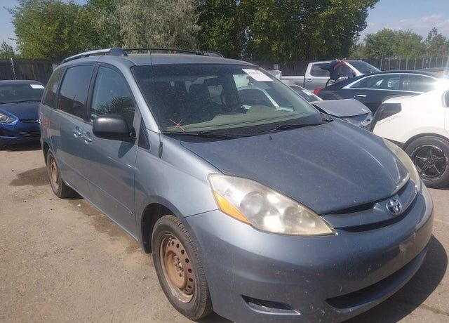 2008 TOYOTA Sienna