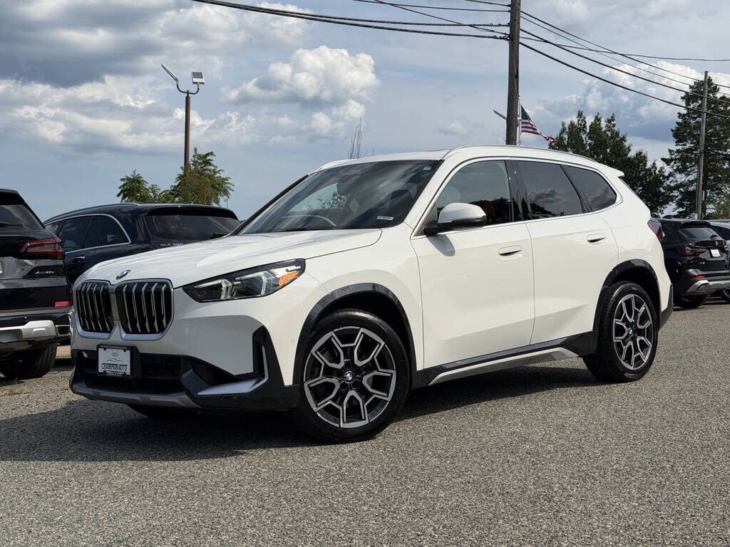 2025 BMW X1