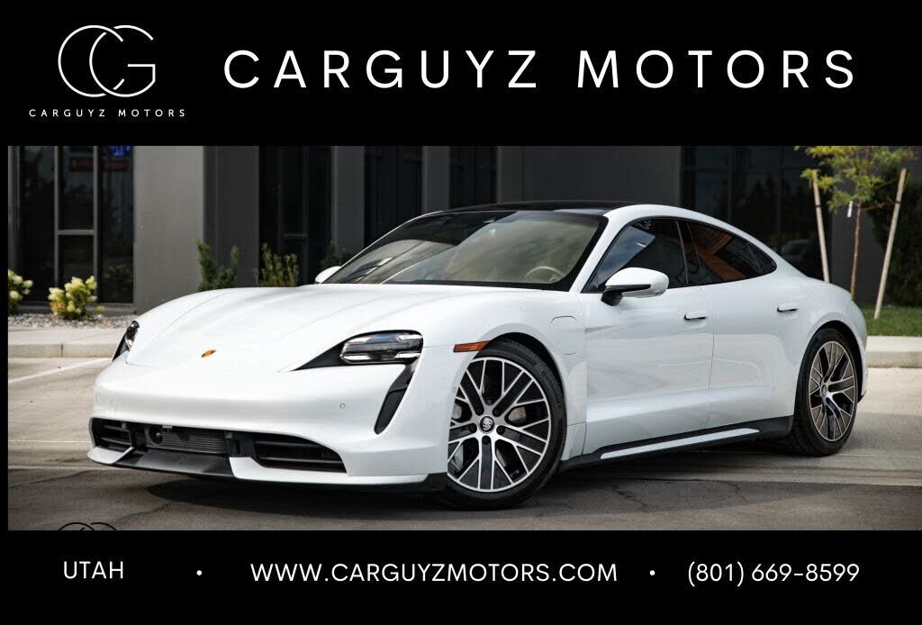 2020 PORSCHE Taycan