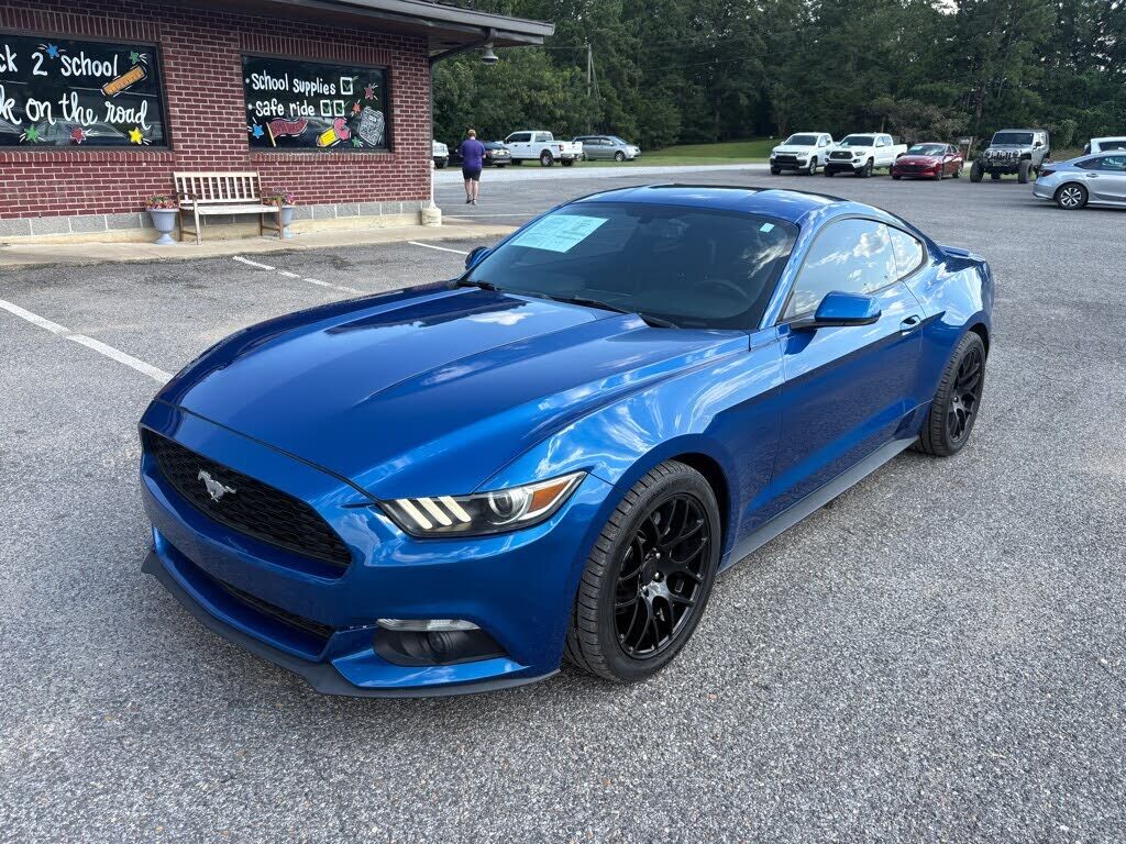 2017 FORD Mustang