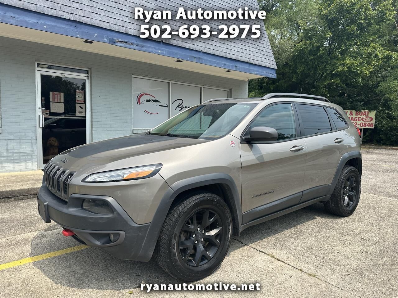 2017 JEEP Cherokee