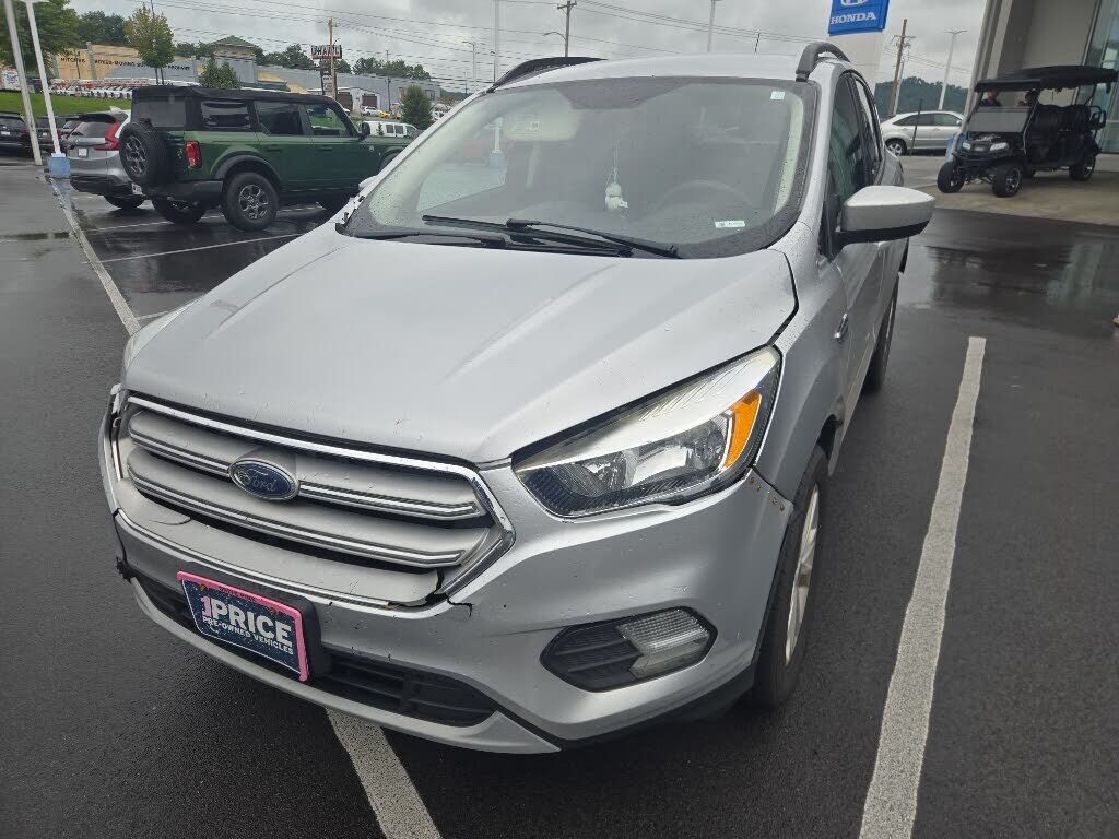 2018 FORD Escape