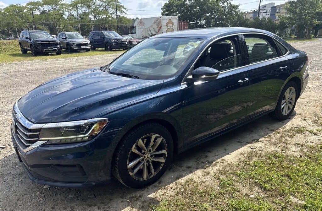 2020 VOLKSWAGEN Passat