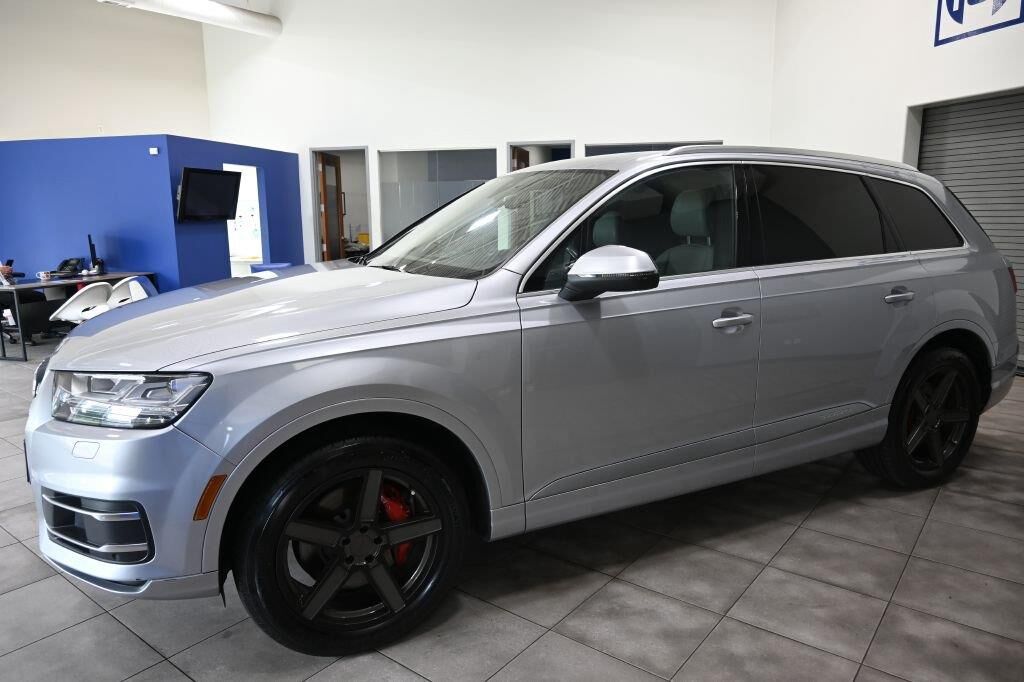 2017 AUDI Q7