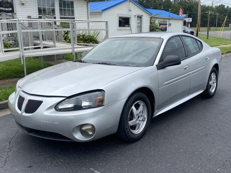 2004 PONTIAC Grand Prix