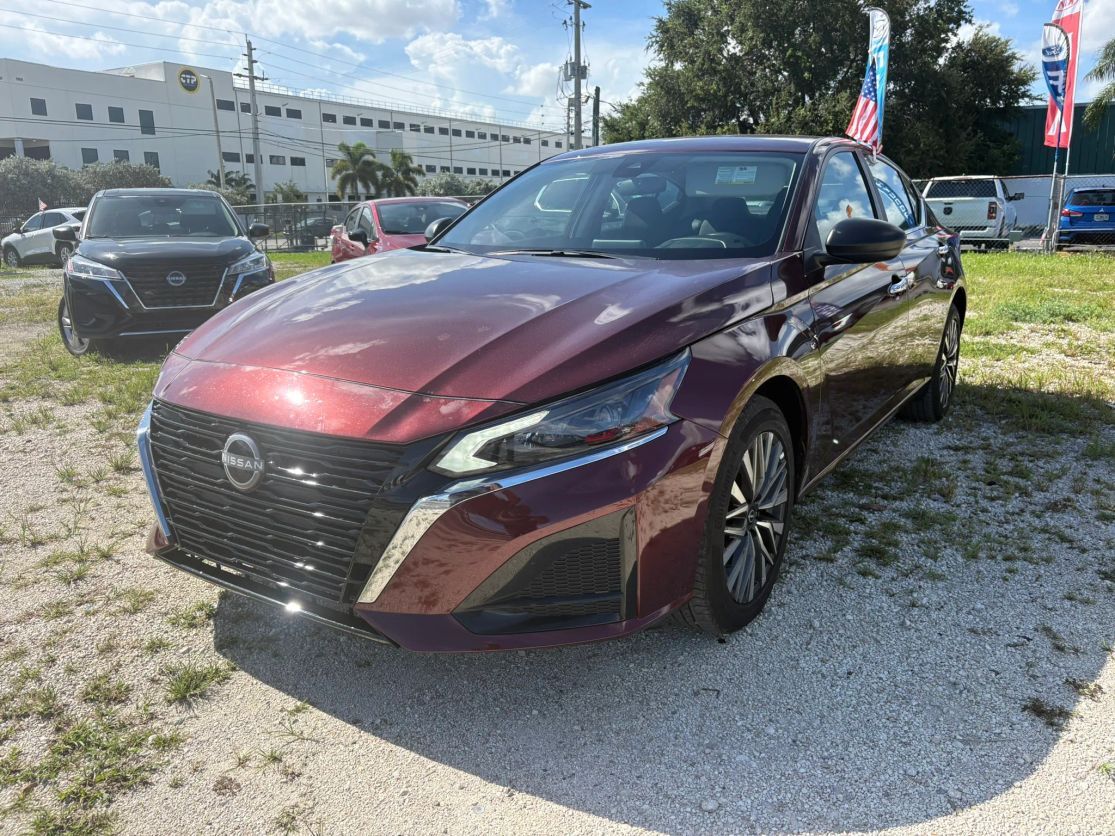 2025 NISSAN Altima