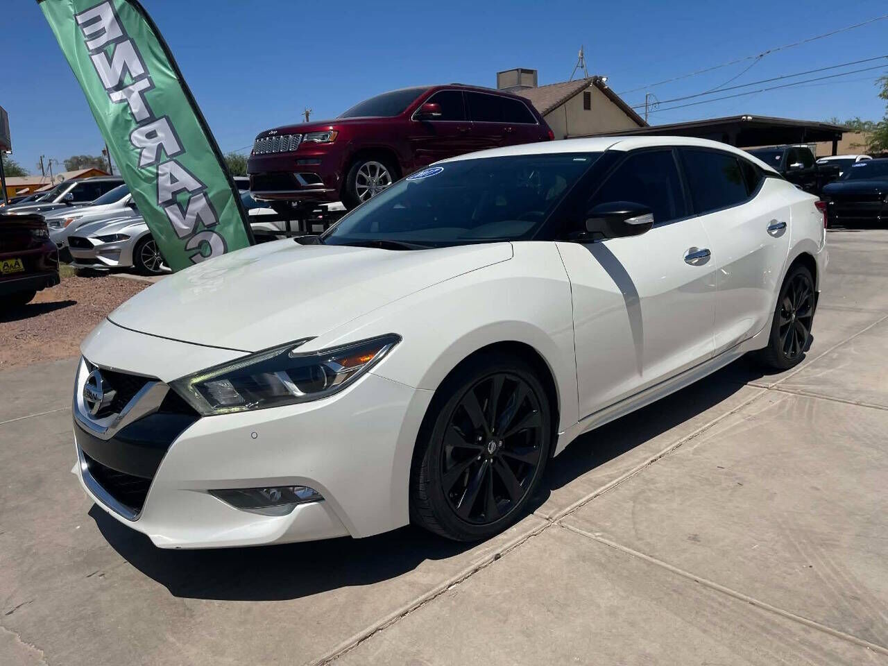 2017 NISSAN Maxima