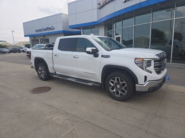 2023 GMC Sierra