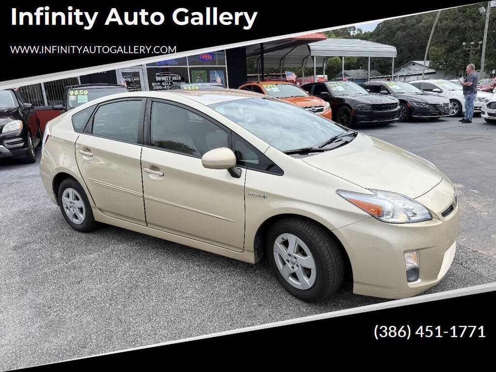 2011 TOYOTA PRIUS