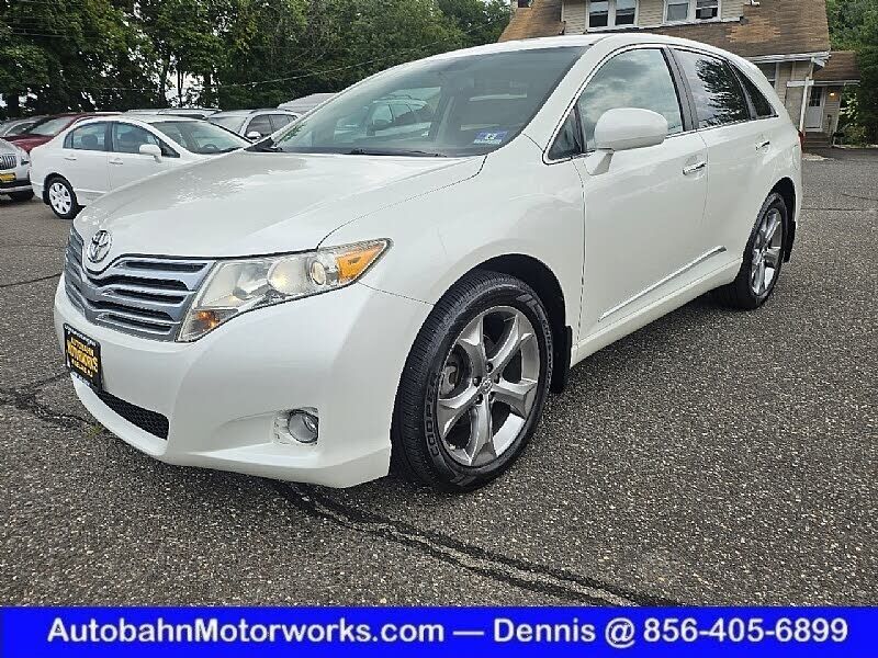 2011 TOYOTA Venza