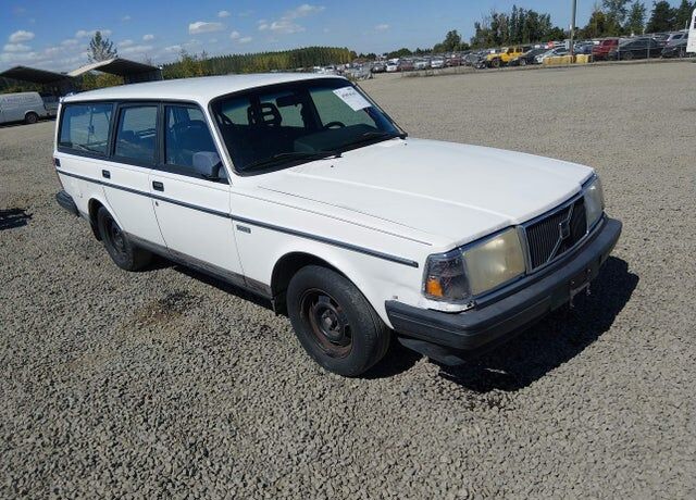 1989 VOLVO 240 Series