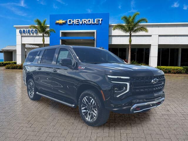 2026 CHEVROLET Suburban