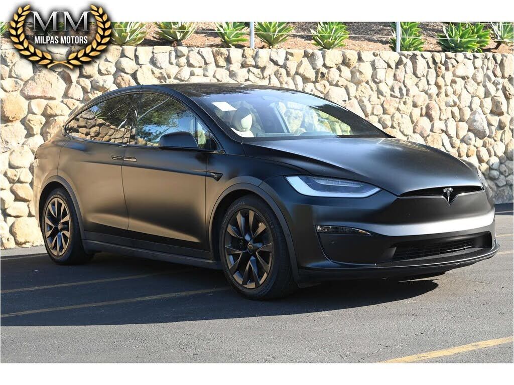 2022 TESLA Model X