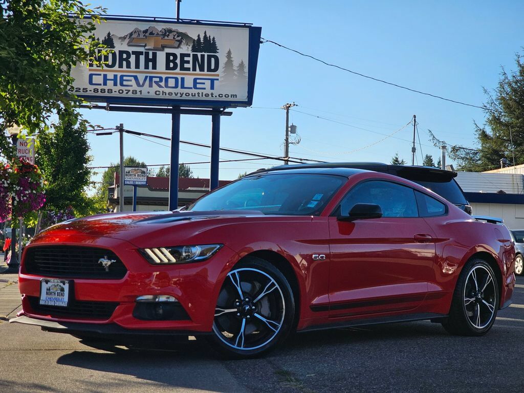2017 FORD Mustang