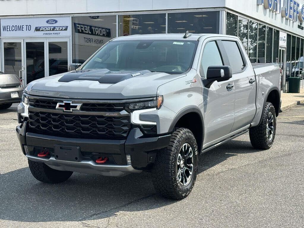 2024 CHEVROLET Silverado