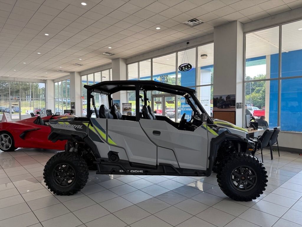 2023 POLARIS GENERAL