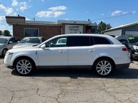 2010 LINCOLN MKT
