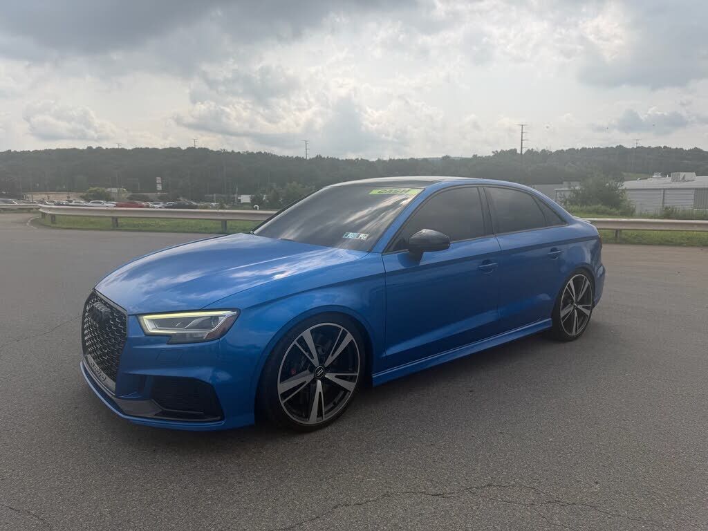 2018 AUDI RS3