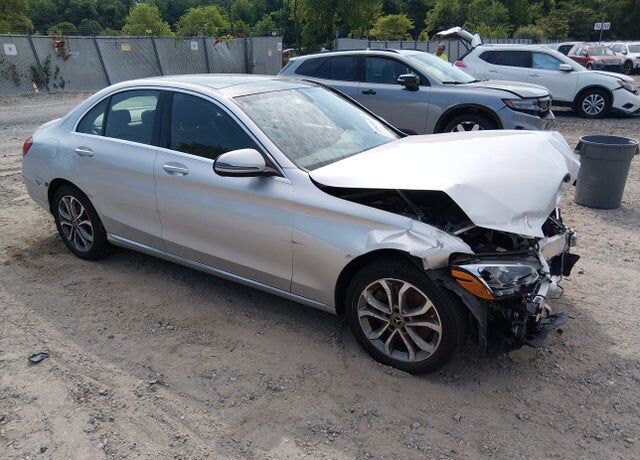 2017 MERCEDES-BENZ C-Class