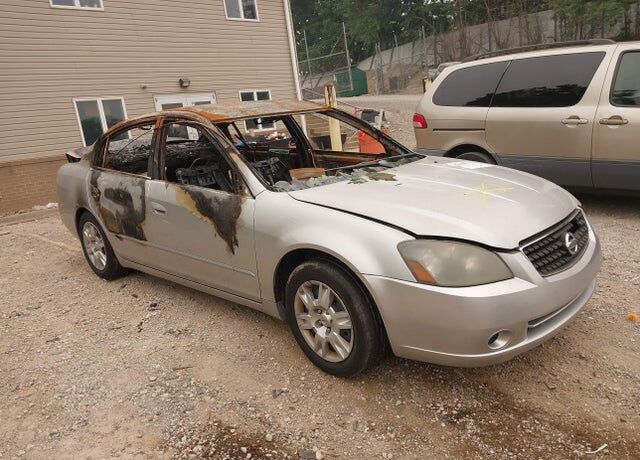 2006 NISSAN Altima