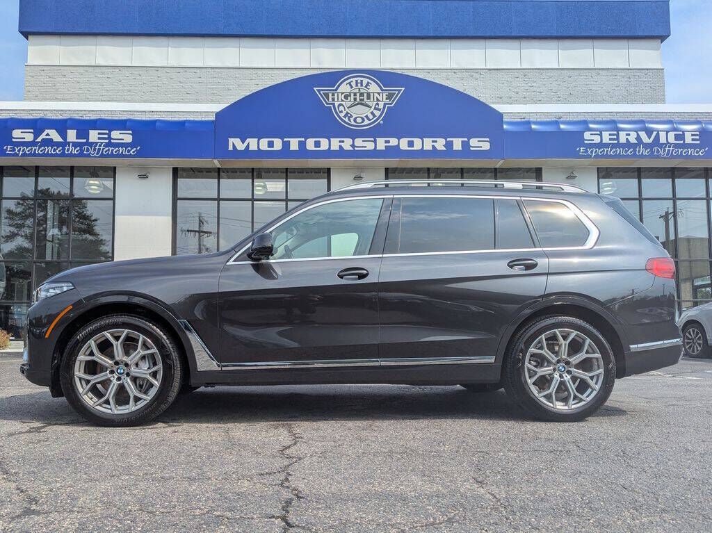 2022 BMW X7