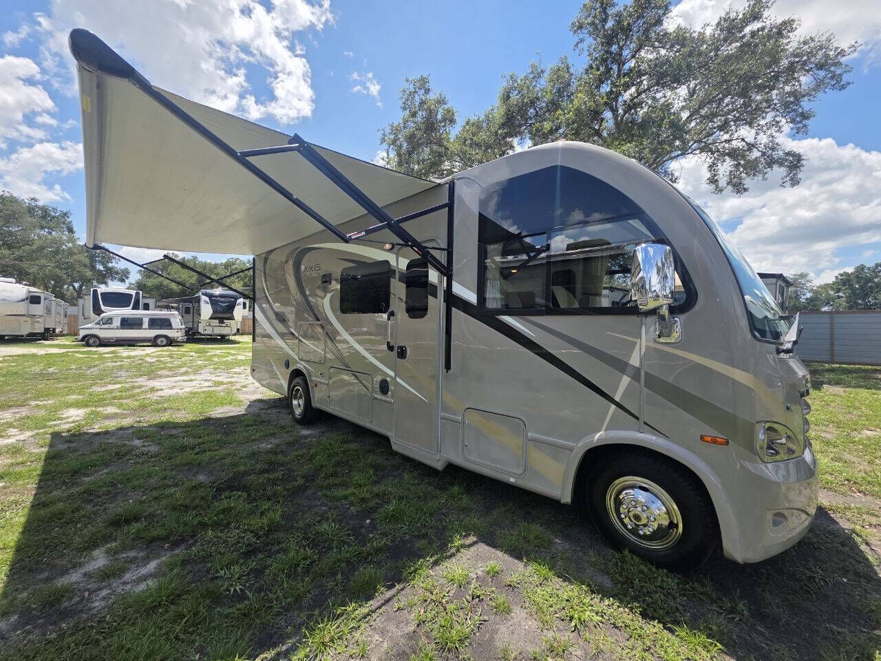 2016 FORD E-450