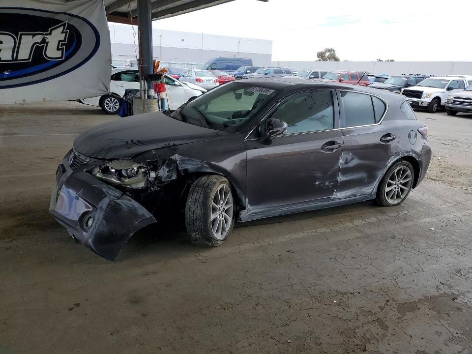 2013 LEXUS CT